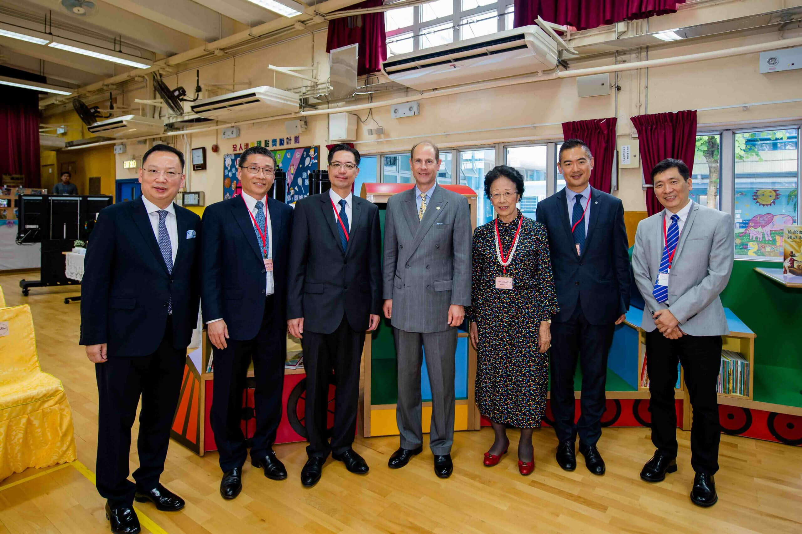 His Royal Highness The Prince Edward, Earl of Wessex KG GCVO Hong Kong Visit- Communicate with awardees of AYP (08/06/2018)